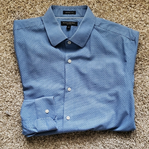 Men's Banana Republic (Grant Fit) Non-Iron Long Sleeve Button Up | M | LIKE NEW - Picture 2 of 6